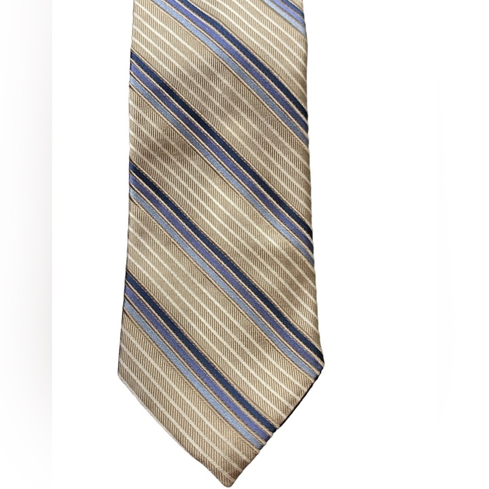 🔥👔FACONNABLE 100% silk tie. Tan with cream and blue stripes. Mint condition‼️
